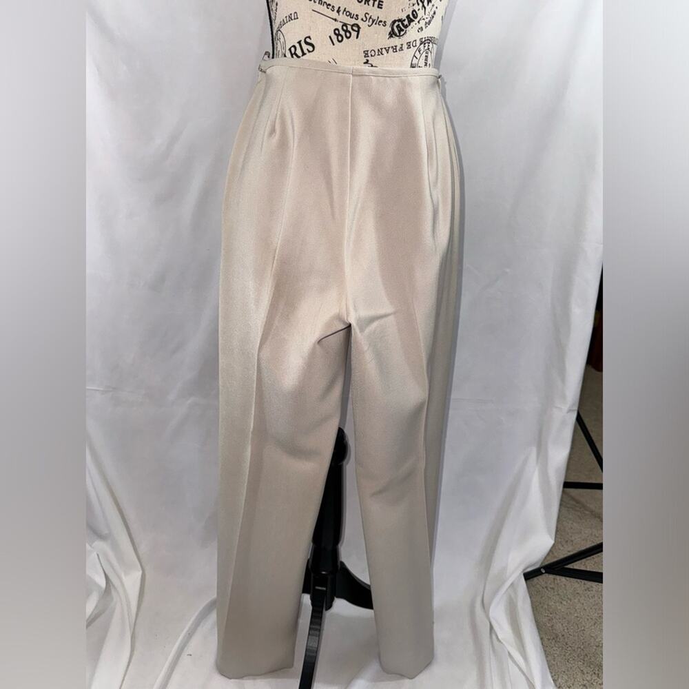 EUC: Gorgeous White House Black Market Crème Side-slit Pants - Picture 4 of 8